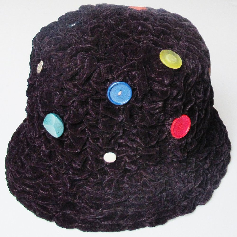 Deep Purple Velvet Hat Hand Ruched Fabric Decorated With Vintage Buttons - Picture 5 of 8
